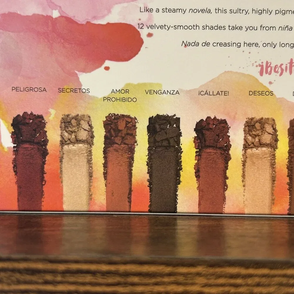 NEW Mia del Mar Novelera Eyeshadow Palette Dual Ended Brush  Vegan Festival